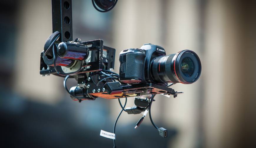 科技赋能生活：南郑县产品视频拍摄开启智能新时代